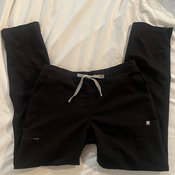 *SOLD* FIGS Yola scrub pants - small, like new - Picture 8 of 8